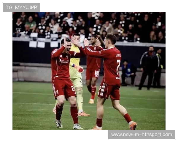 利物浦欧冠迎来大胜，斯洛特调整战术令人称道